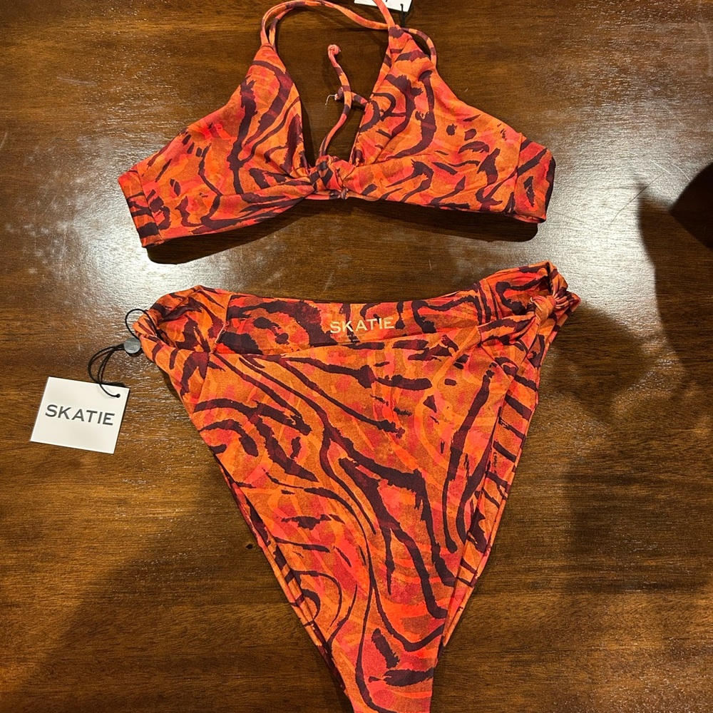 Skatie Vibrant Red and Black Bikini